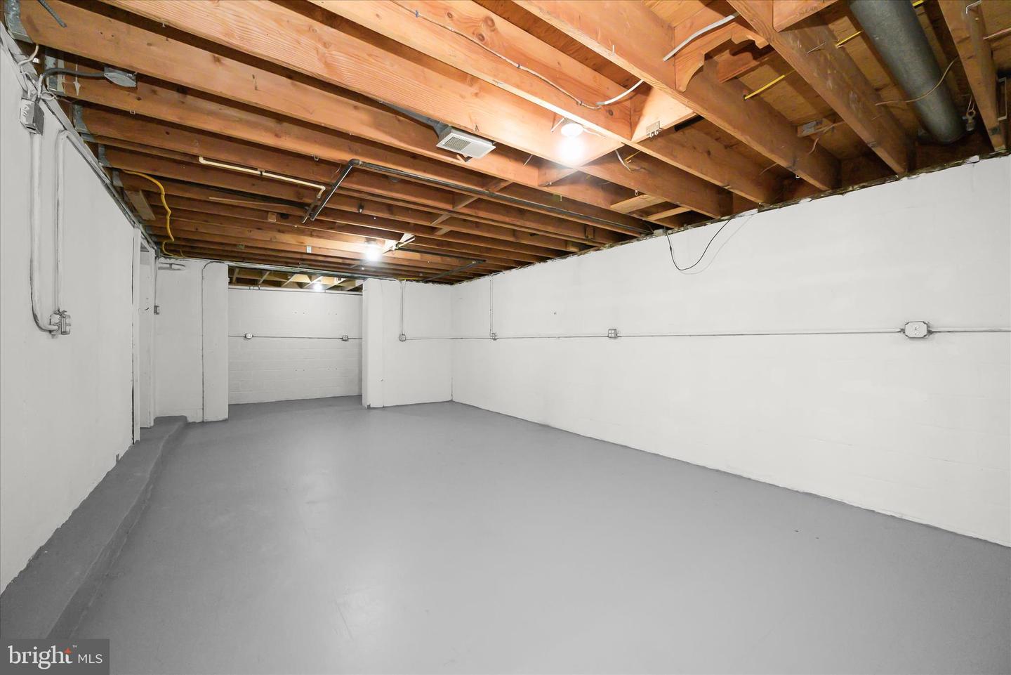 10128 Hereford Pl Property Photo 43