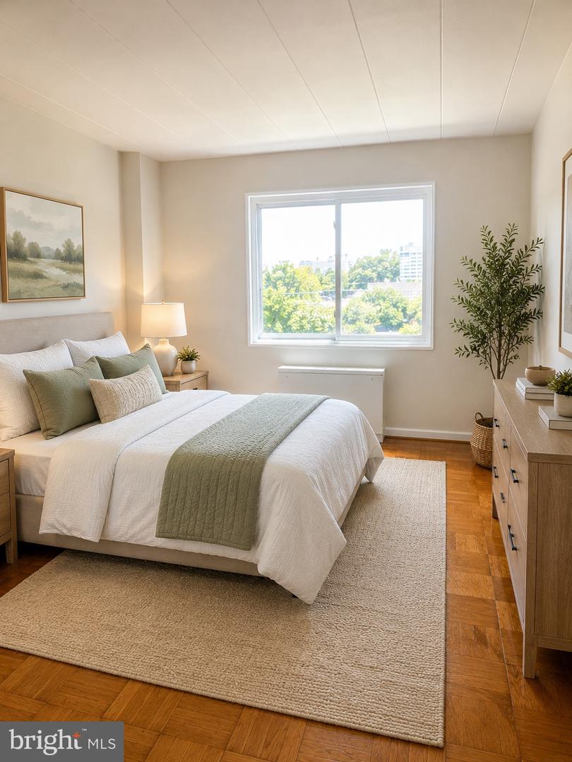 4800 Chevy Chase Dr #404 Property Photo 14