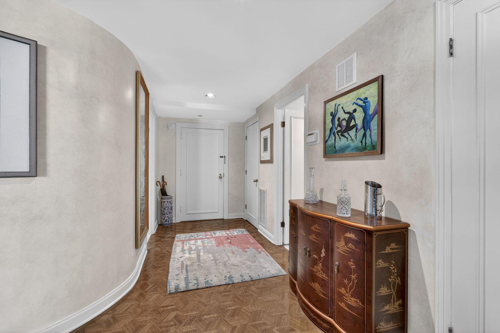4550 N Park Ave #910 Property Photo 25
