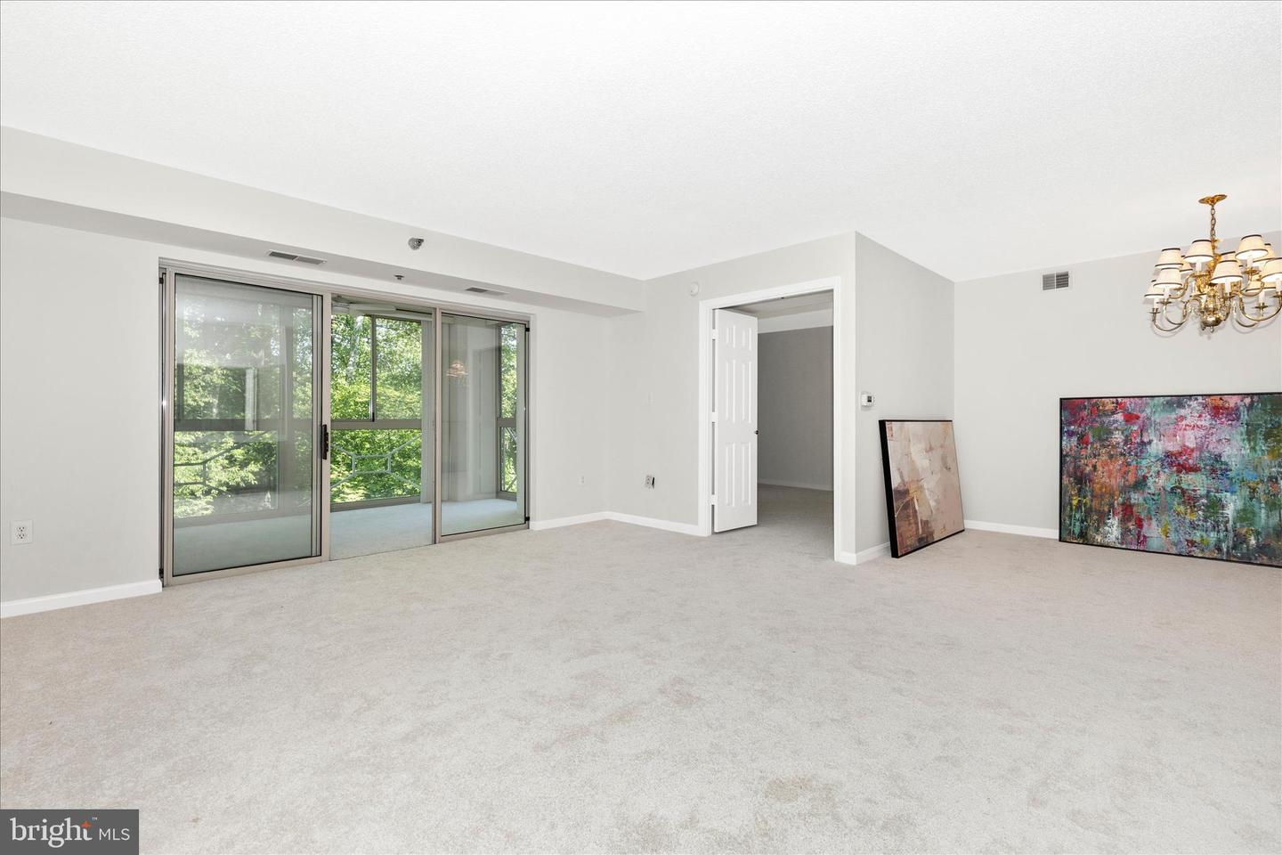 14809 Pennfield Cir #309 Property Photo 12