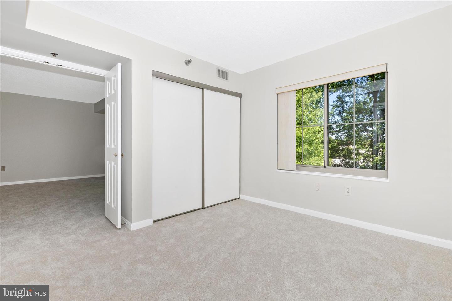 14809 Pennfield Cir #309 Property Photo 23