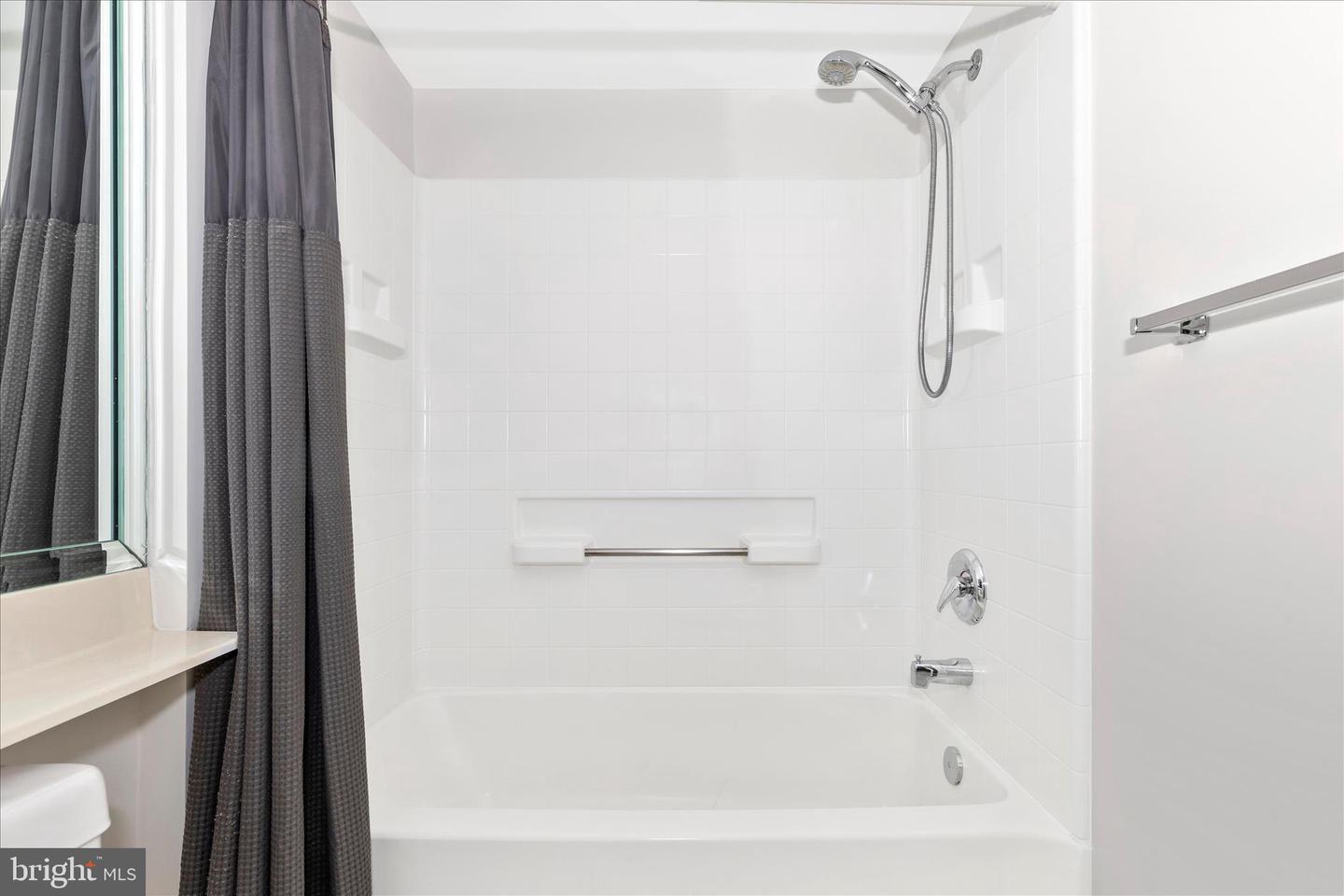 14809 Pennfield Cir #309 Property Photo 27