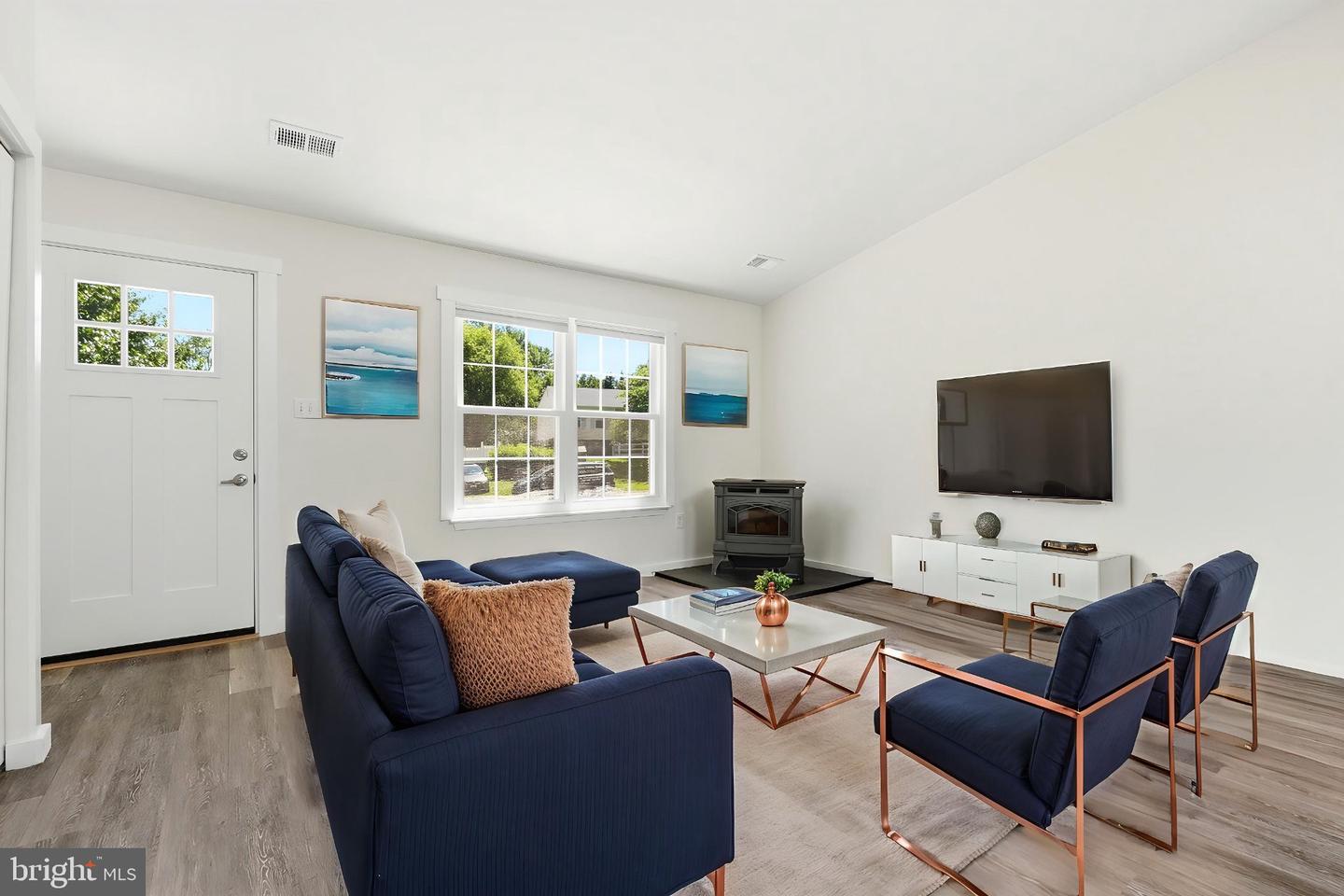 10405 Carlyn Ridge Rd Property Photo 7