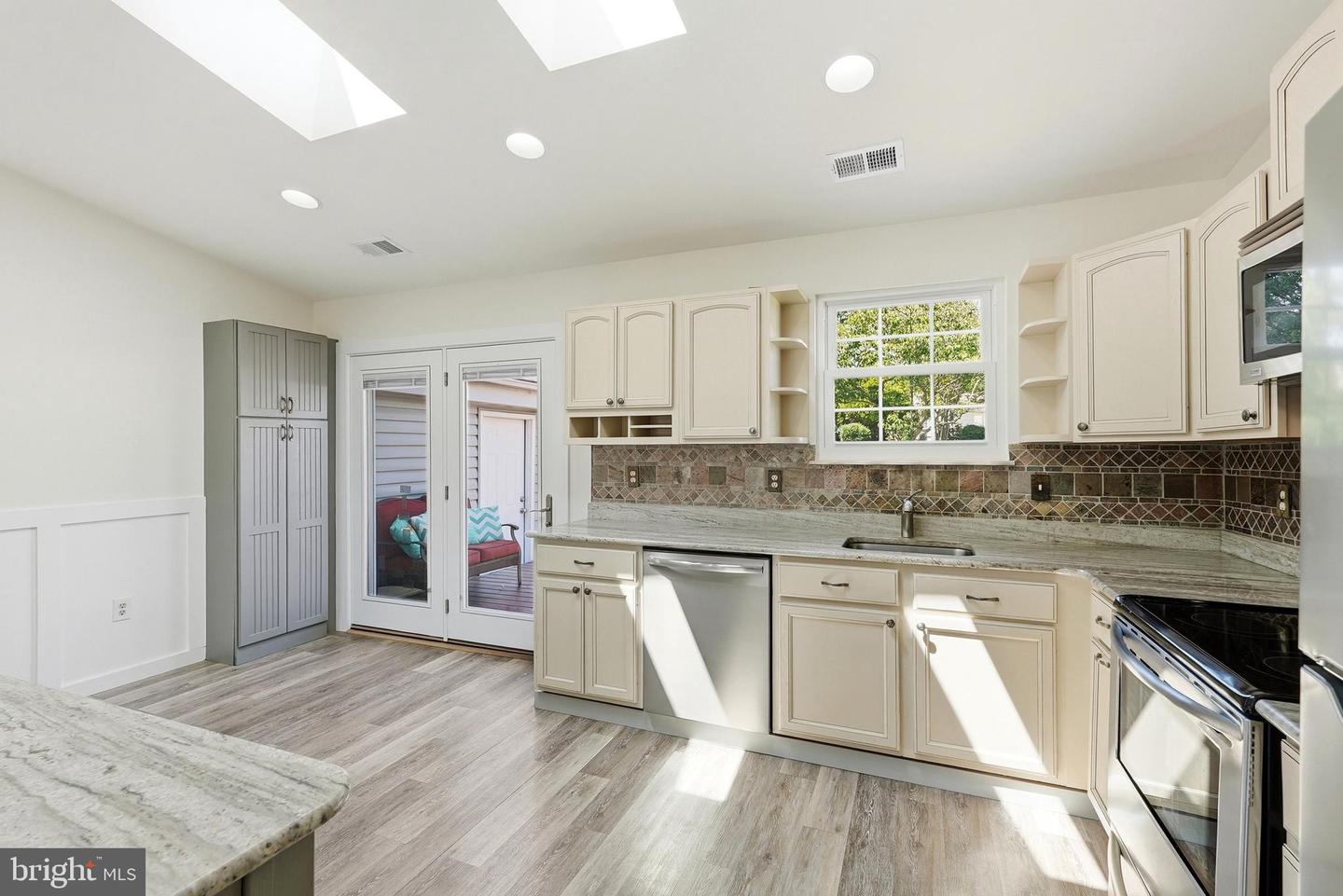 10405 Carlyn Ridge Rd Property Photo 11