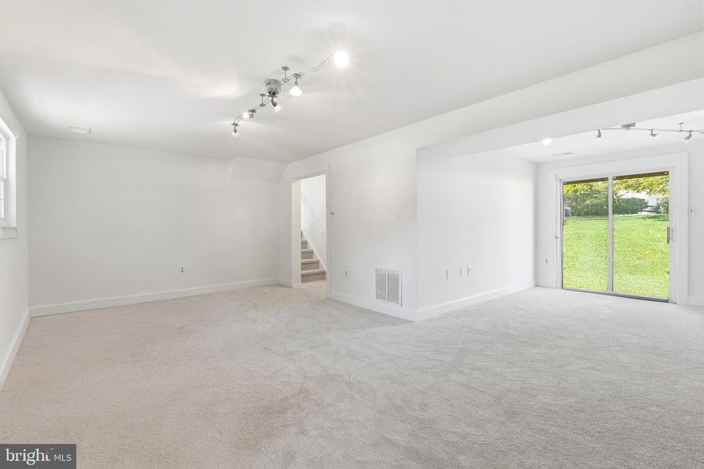 10405 Carlyn Ridge Rd Property Photo 32