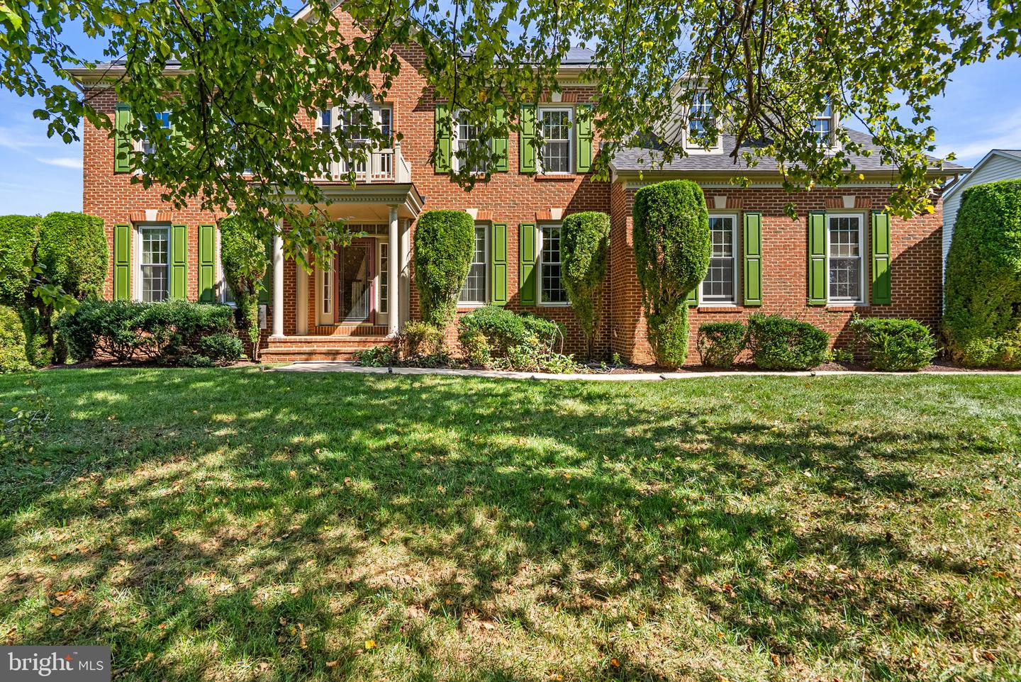 805 Lindsey Manor Ln Property Photo 1