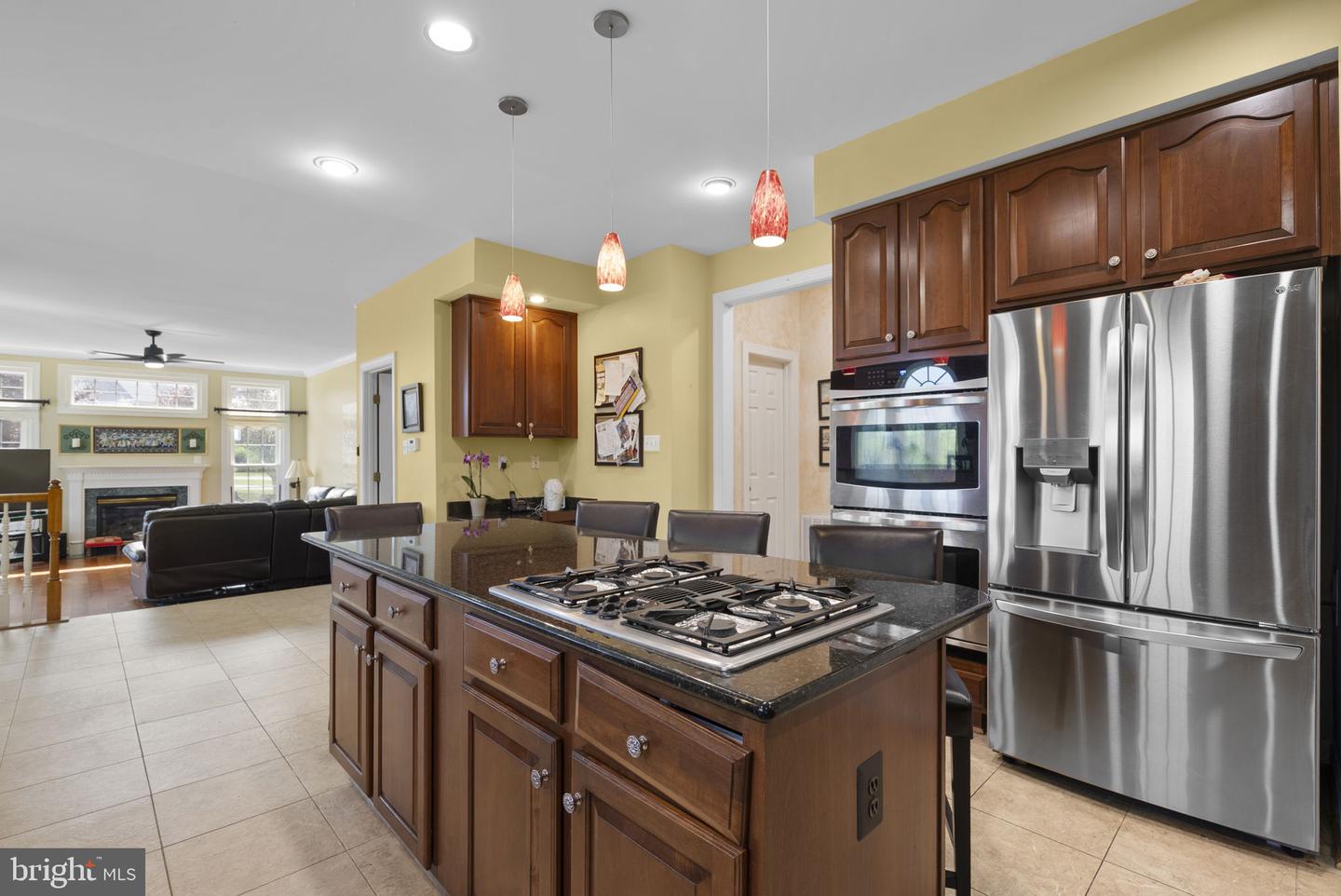 805 Lindsey Manor Ln Property Photo 16