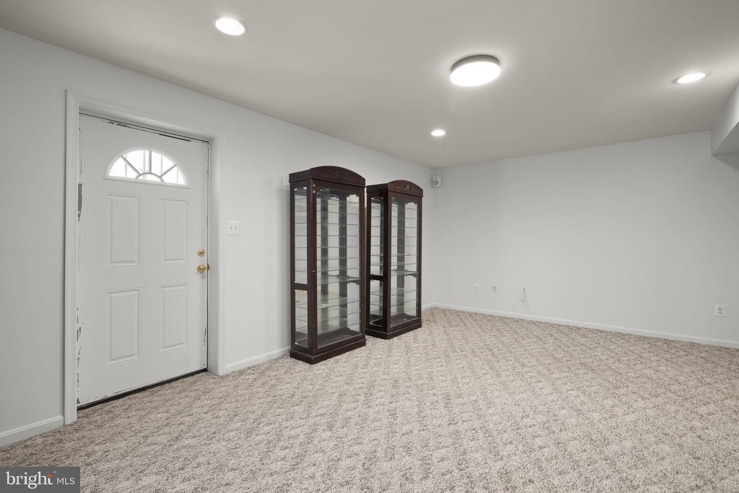 805 Lindsey Manor Ln Property Photo 52