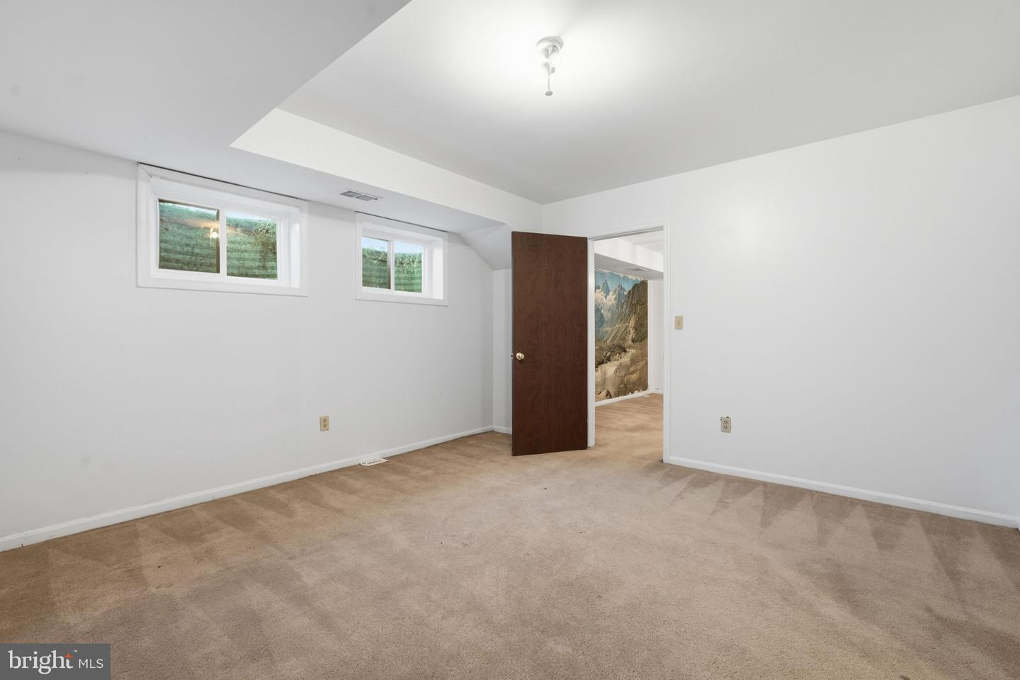 15901 Old Columbia Pike Property Photo 30