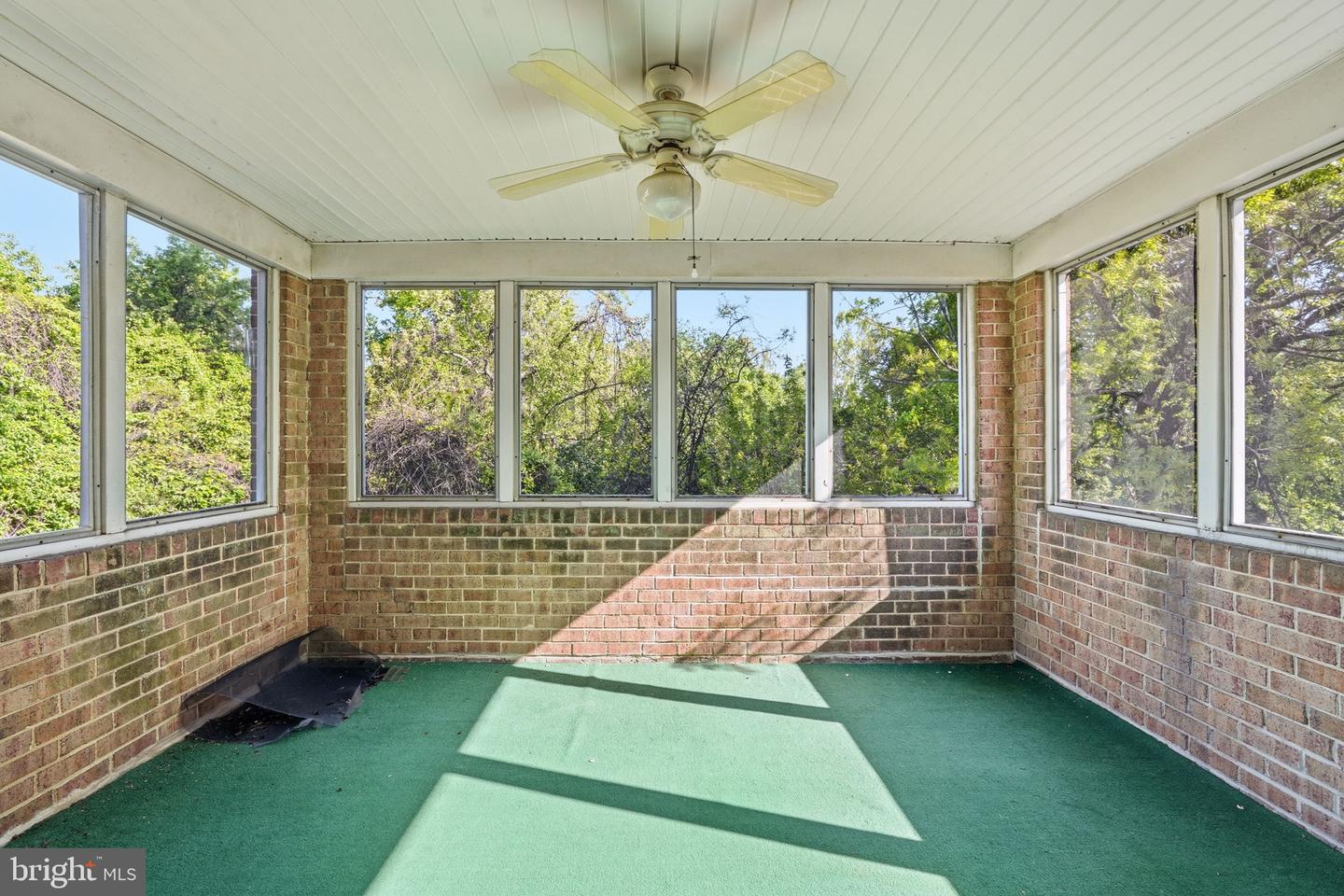 15901 Old Columbia Pike Property Photo 35