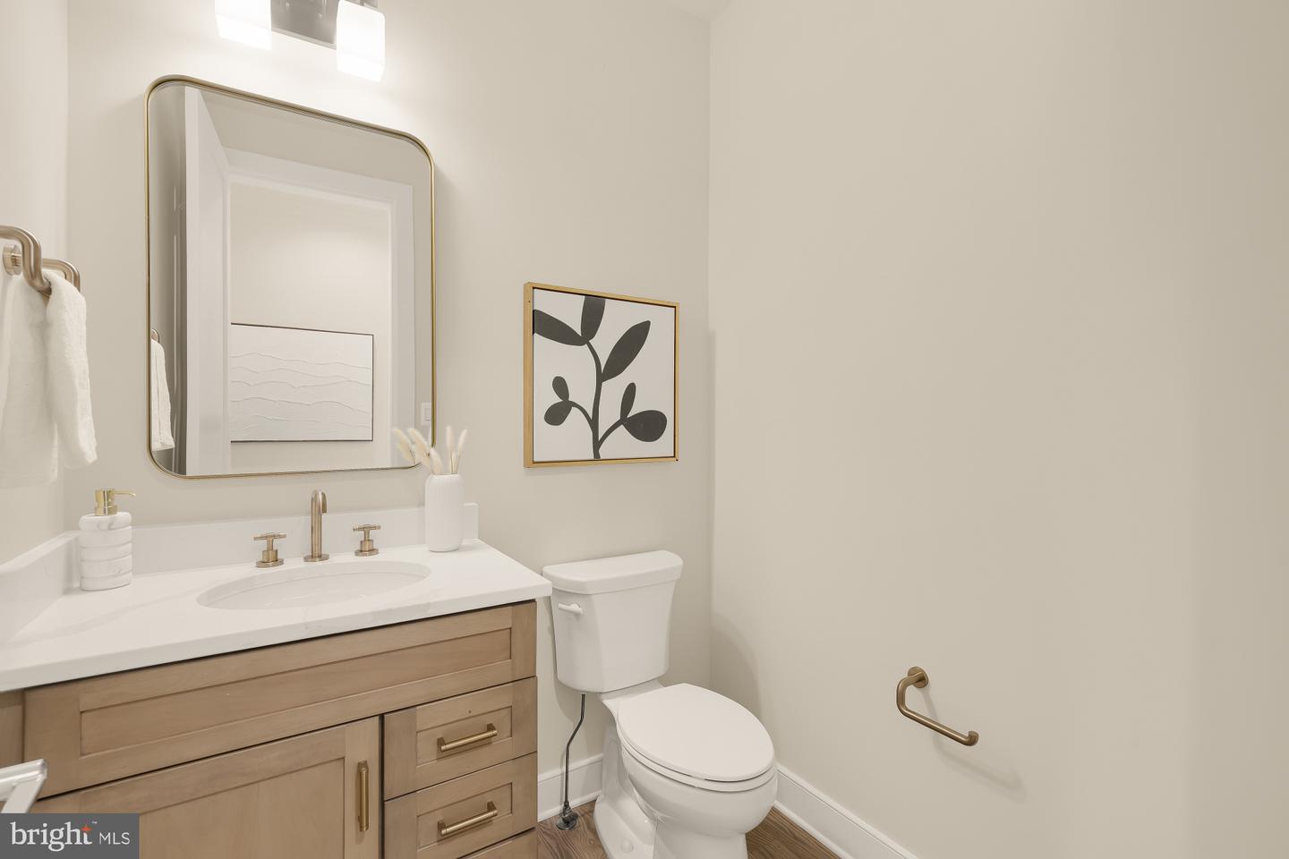 9313 Linden Ave Property Photo 22