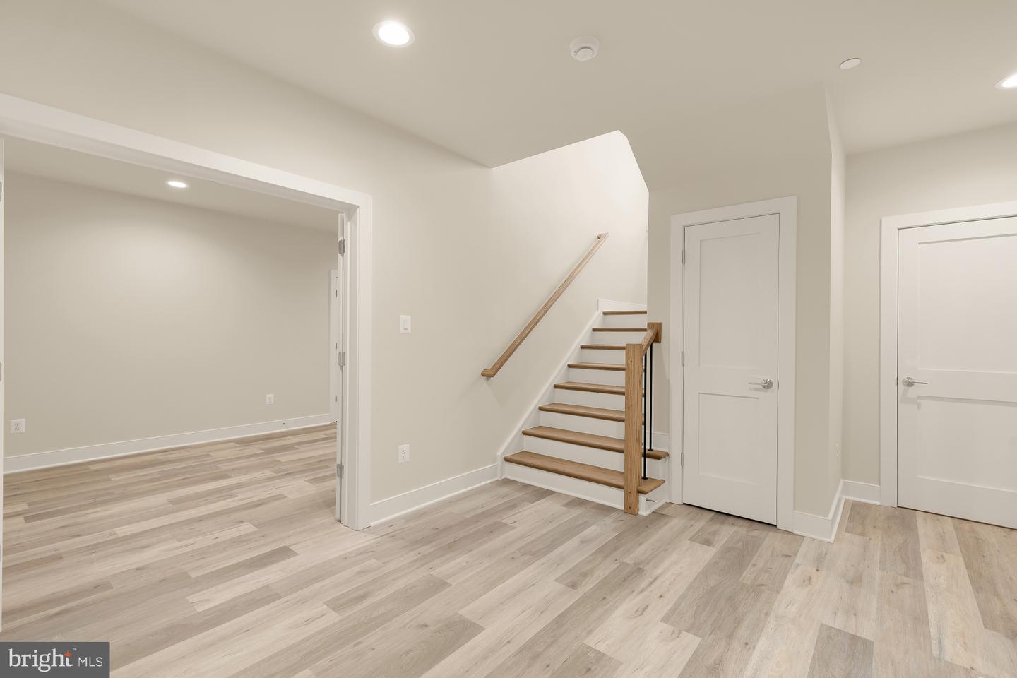 9313 Linden Ave Property Photo 53