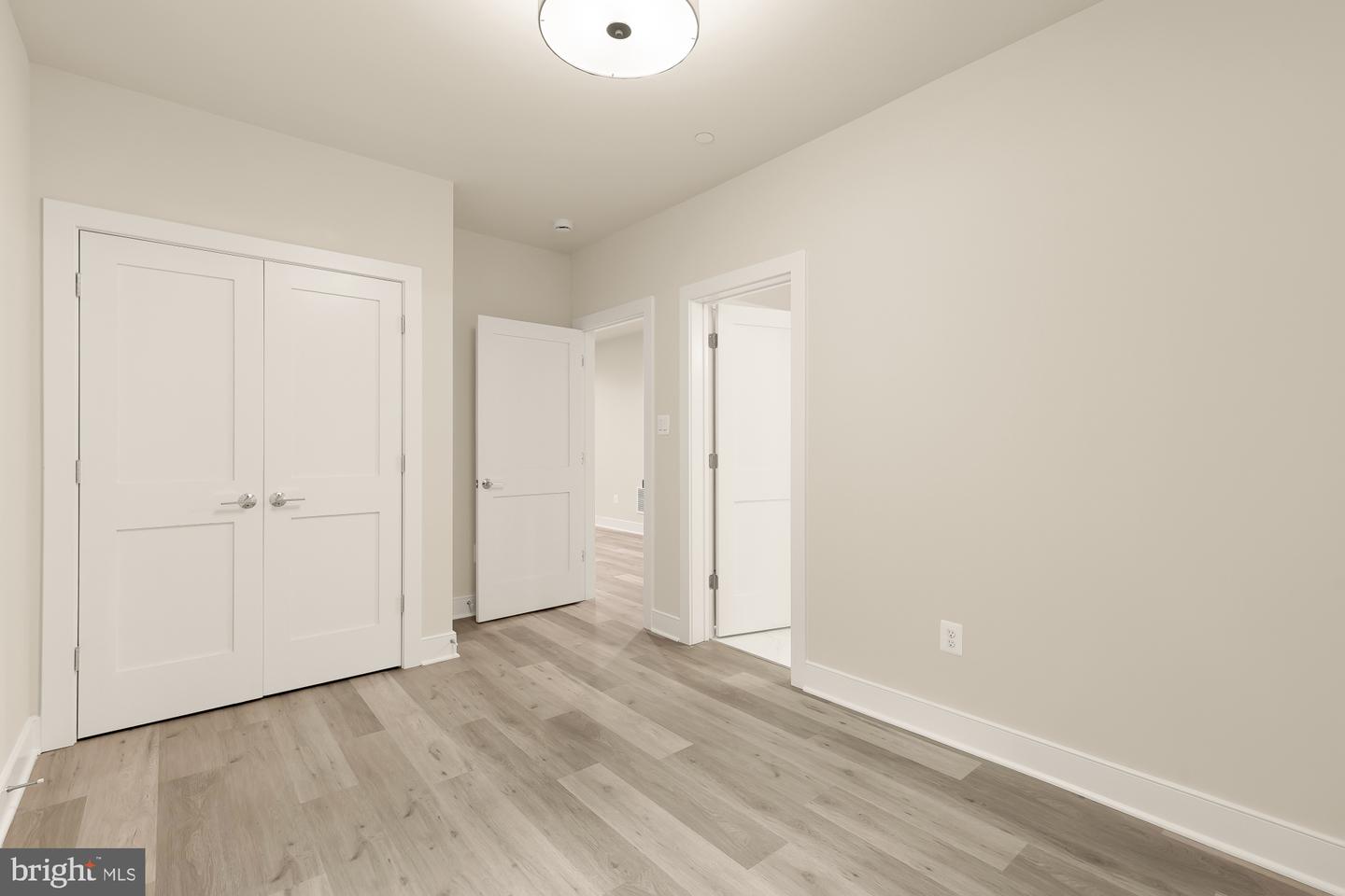 9313 Linden Ave Property Photo 59