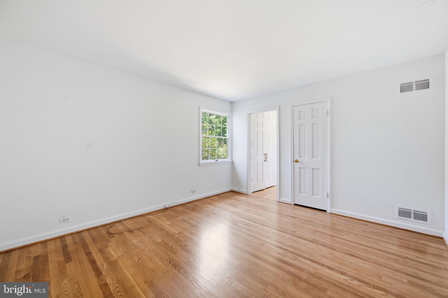 11825 Goya Dr Property Photo 8