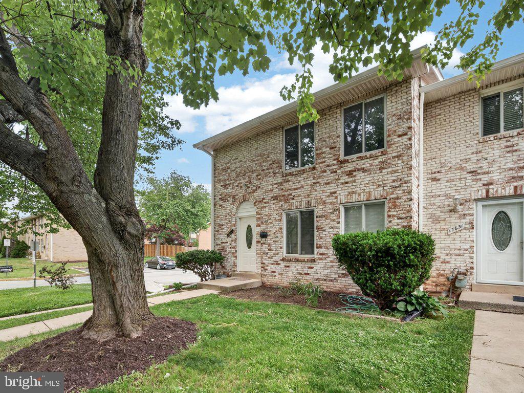 17633 Amity Dr #11-g Property Photo 2