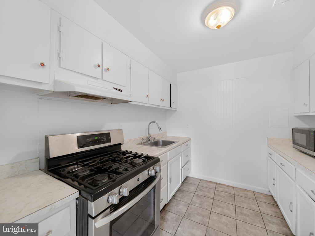 17633 Amity Dr #11-g Property Photo 9