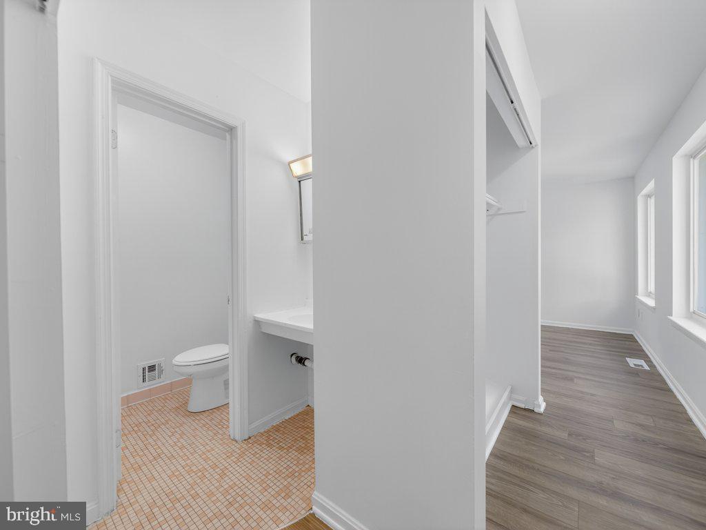 17633 Amity Dr #11-g Property Photo 20