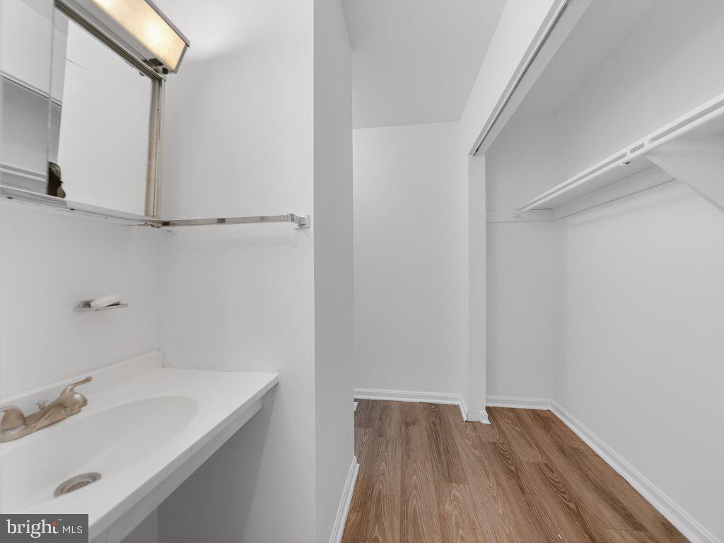 17633 Amity Dr #11-g Property Photo 21