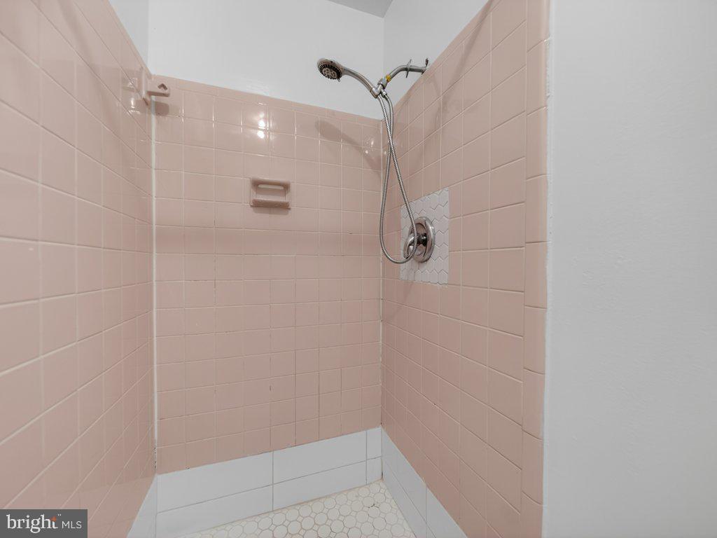 17633 Amity Dr #11-g Property Photo 22