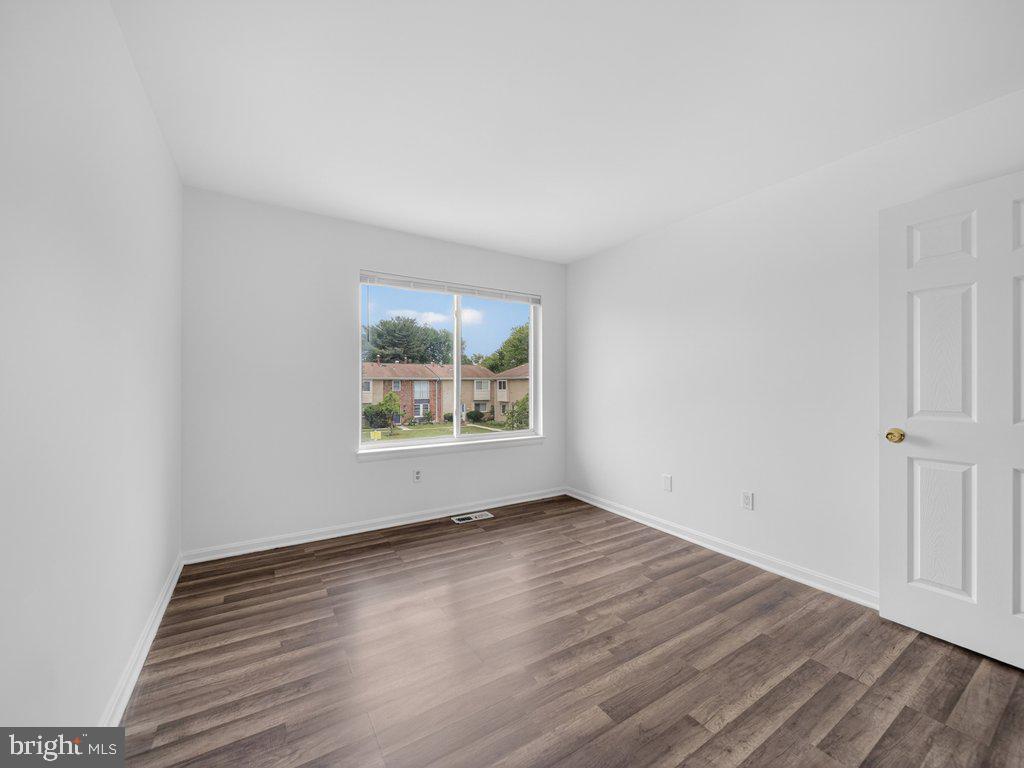 17633 Amity Dr #11-g Property Photo 27