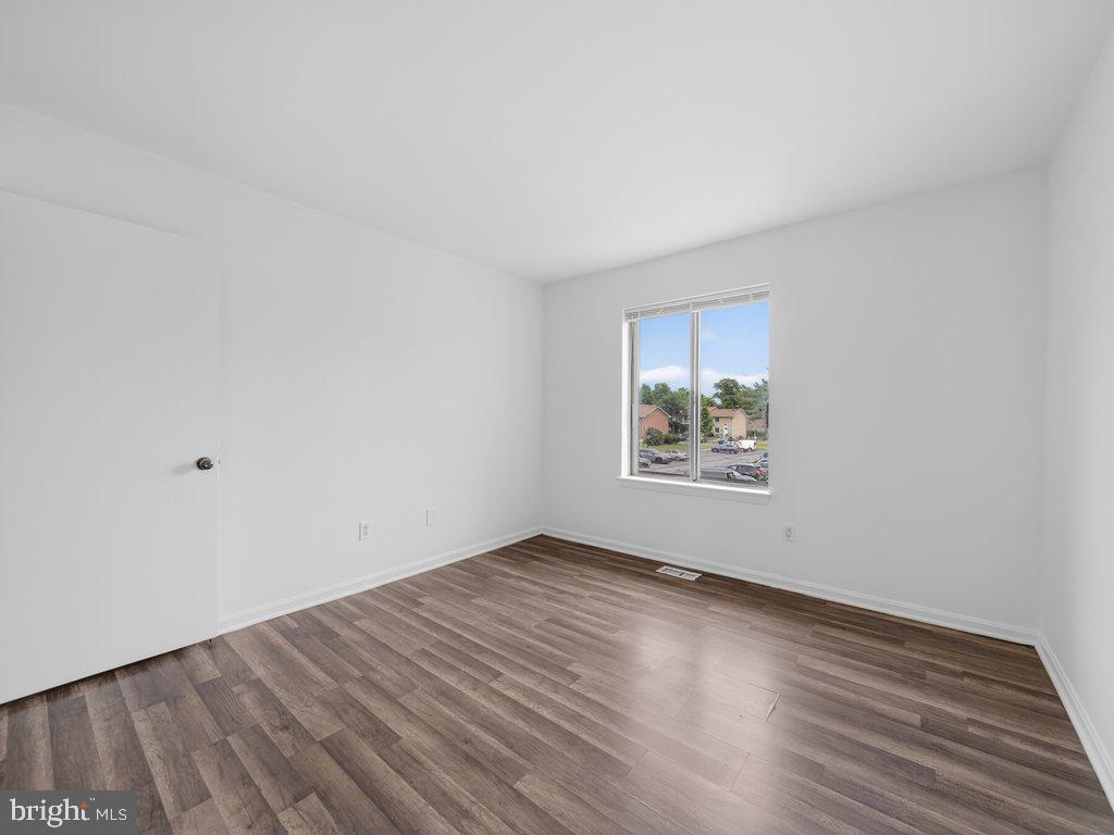 17633 Amity Dr #11-g Property Photo 34