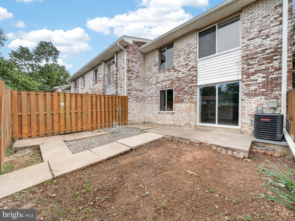 17633 Amity Dr #11-g Property Photo 49