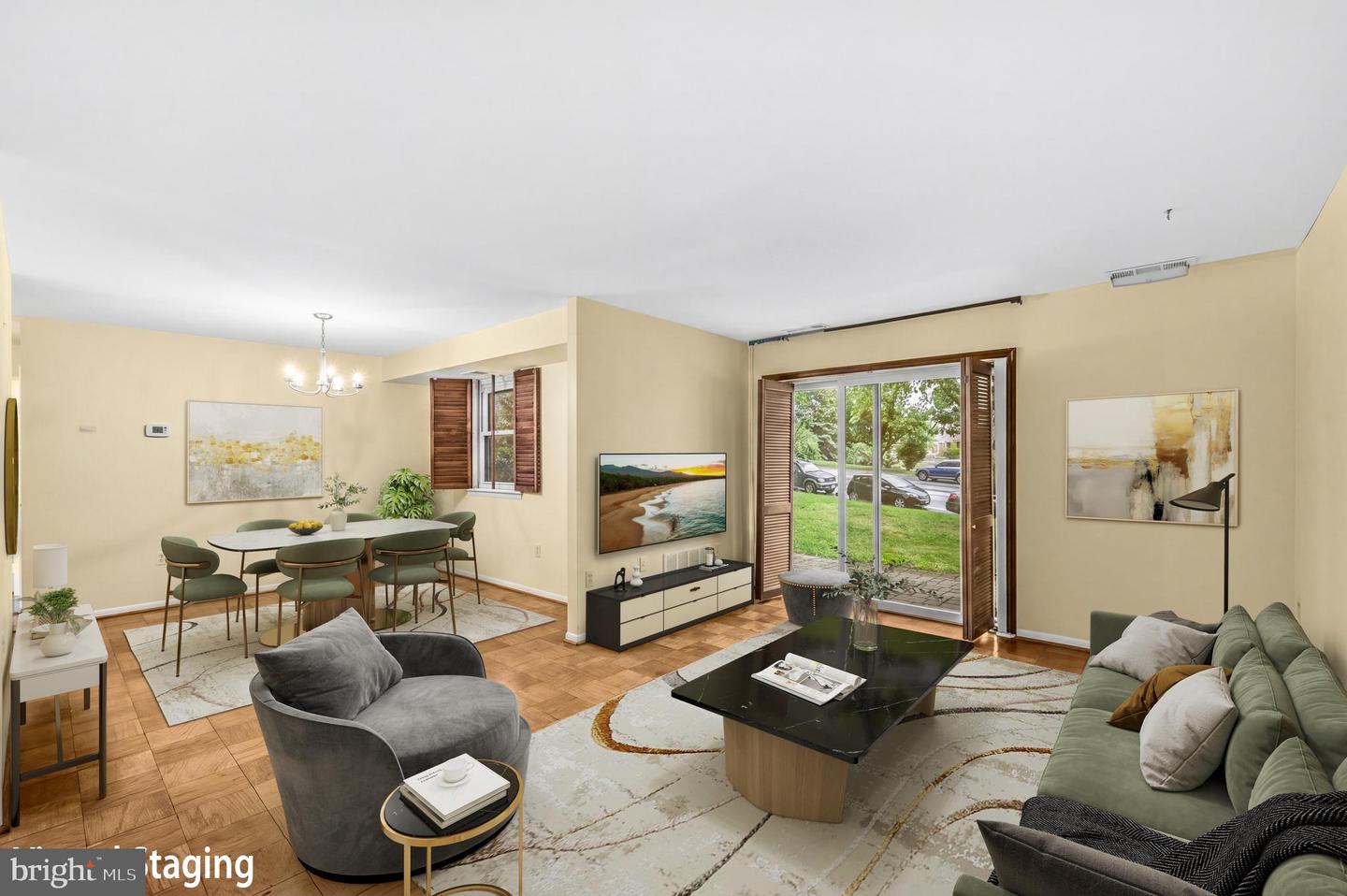 2305 Greenery Ln #t-2-3 Property Photo 5
