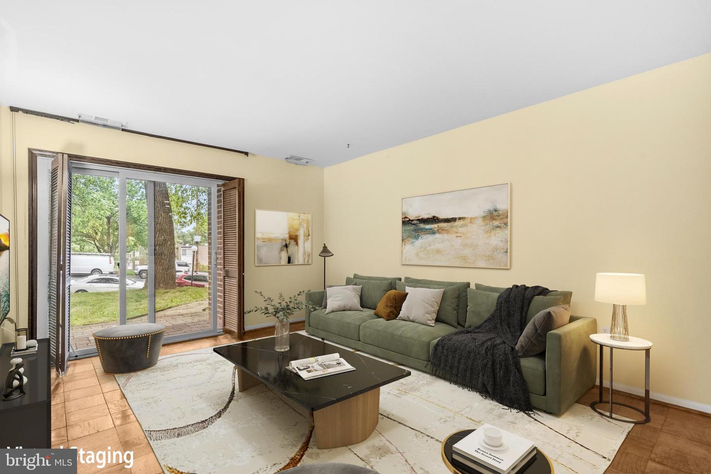 2305 Greenery Ln #t-2-3 Property Photo 8