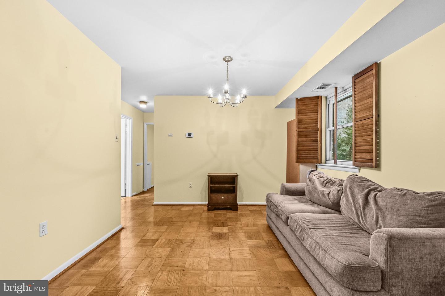 2305 Greenery Ln #t-2-3 Property Photo 9