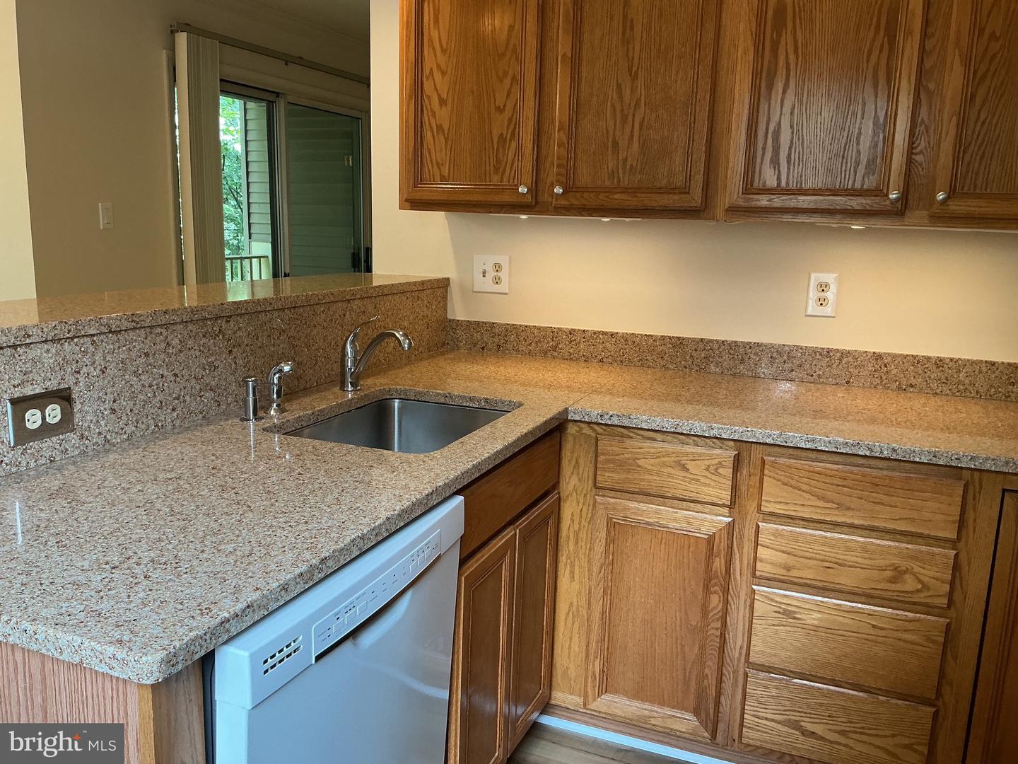 127 Timberbrook Ln #202 Property Photo 13