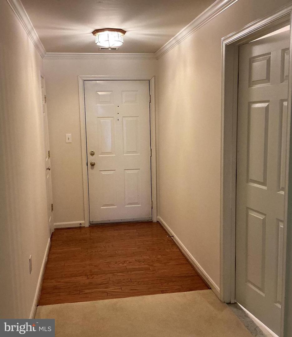 127 Timberbrook Ln #202 Property Photo 25