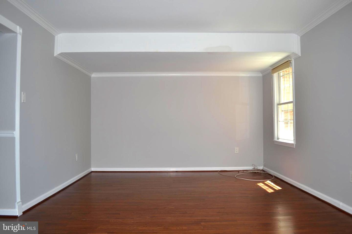 1 Ingleside Ct Property Photo 5
