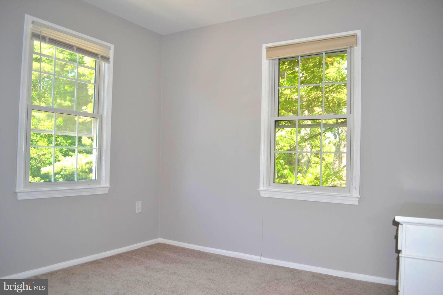 1 Ingleside Ct Property Photo 14
