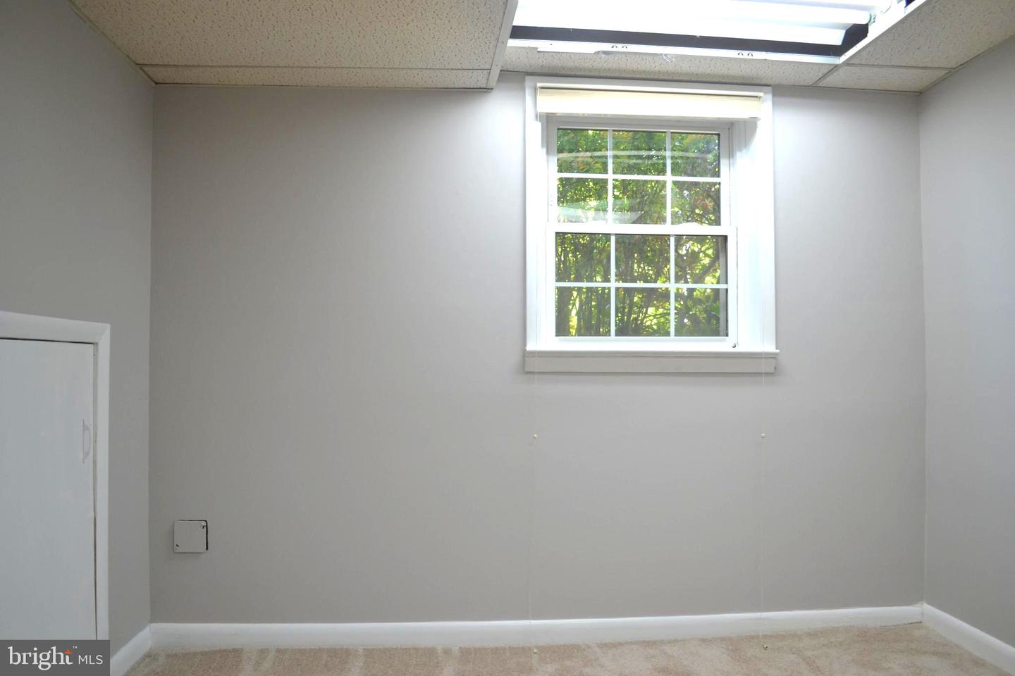 1 Ingleside Ct Property Photo 21