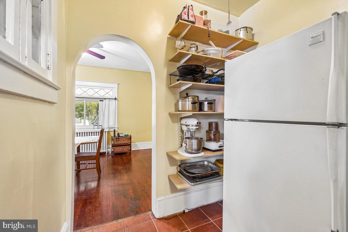 6 Philadelphia Ave Property Photo 11