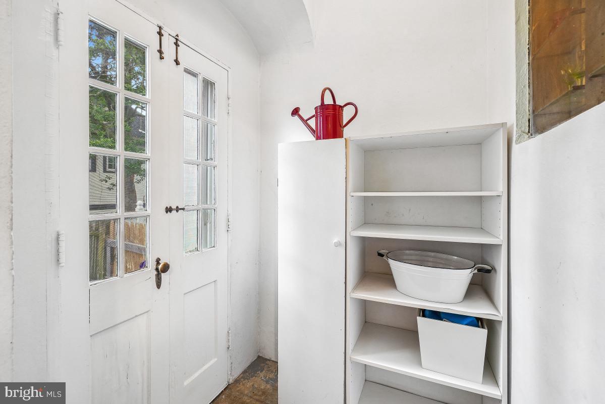 6 Philadelphia Ave Property Photo 15