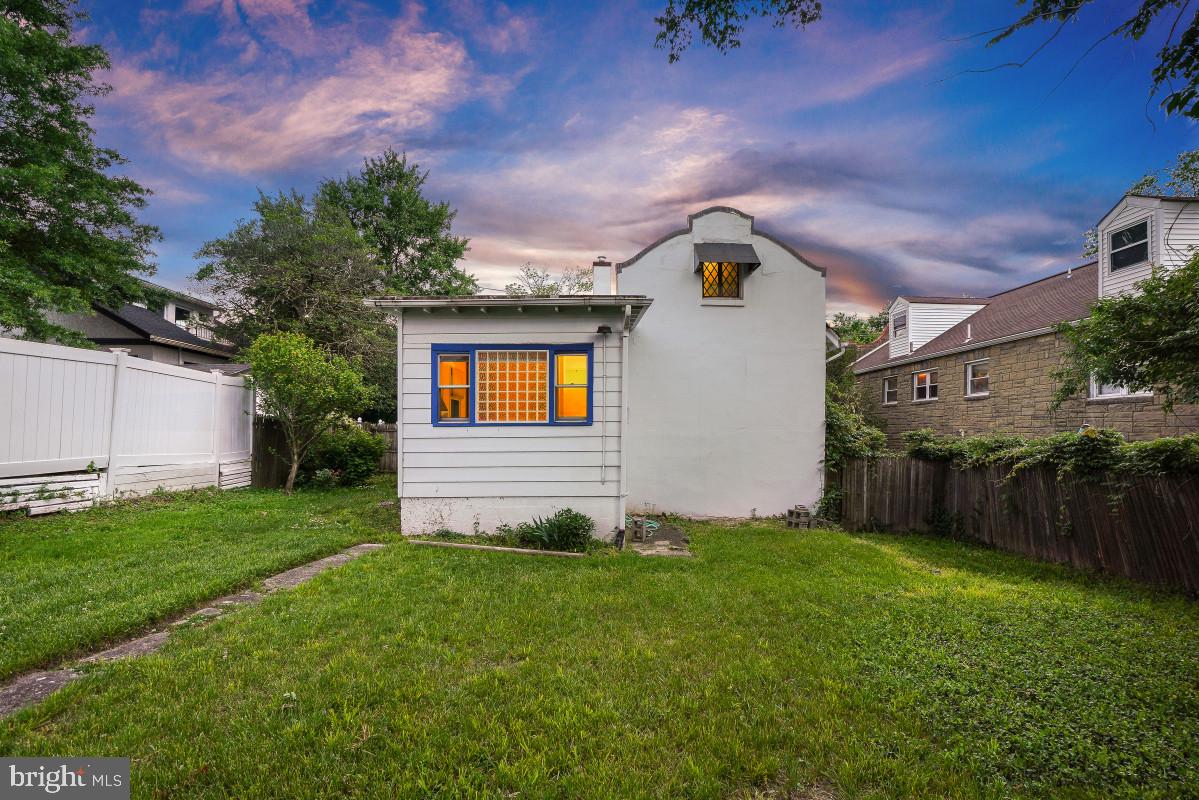 6 Philadelphia Ave Property Photo 33