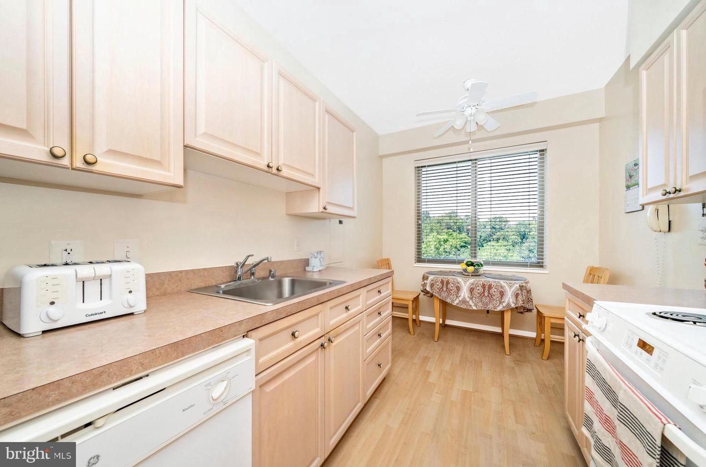 3100 N Leisure World Blvd #523 Property Photo 17