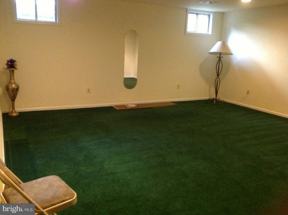 11624 Bootjack Ct Property Photo 9