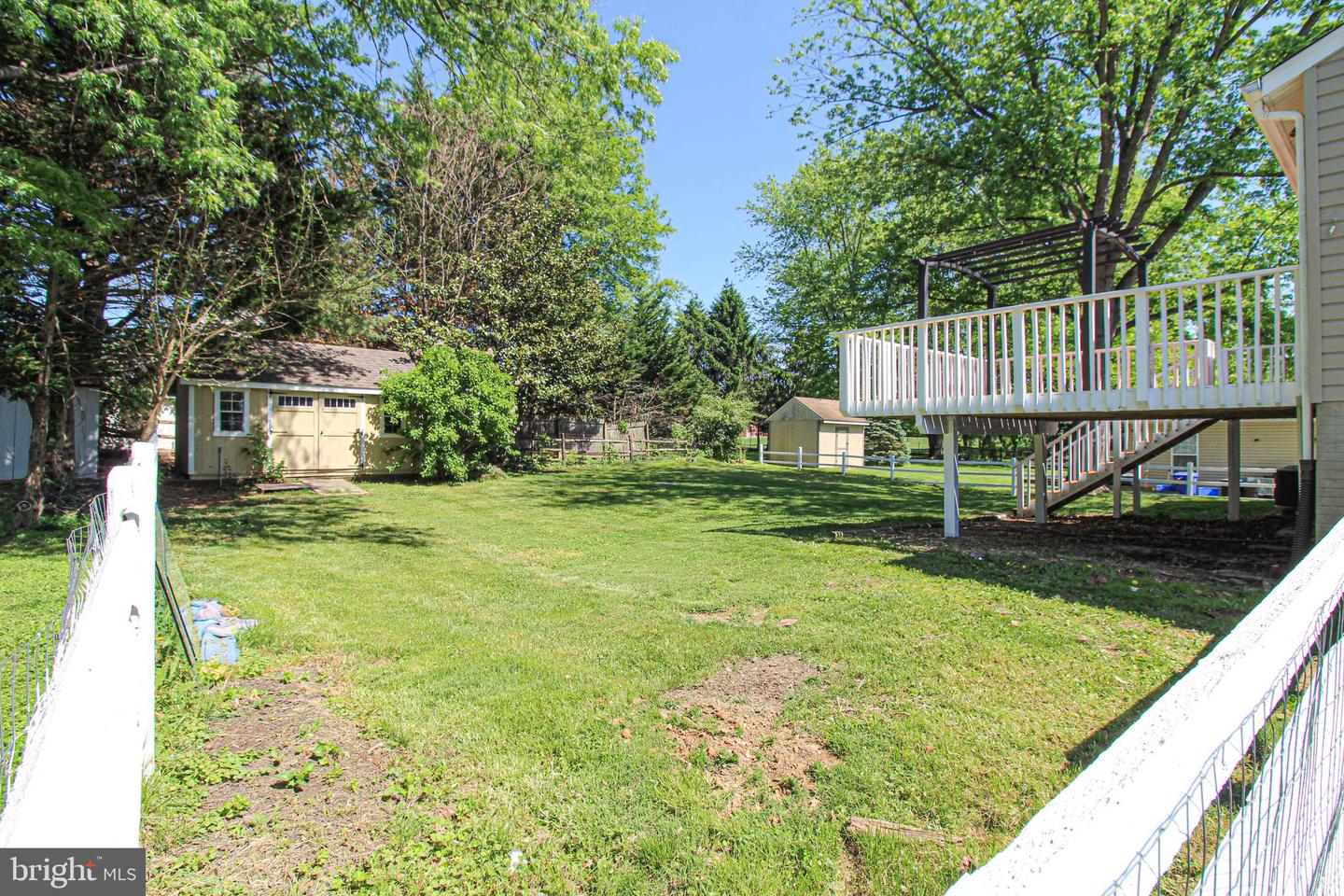 24201 Bush Hill Rd Property Photo 3