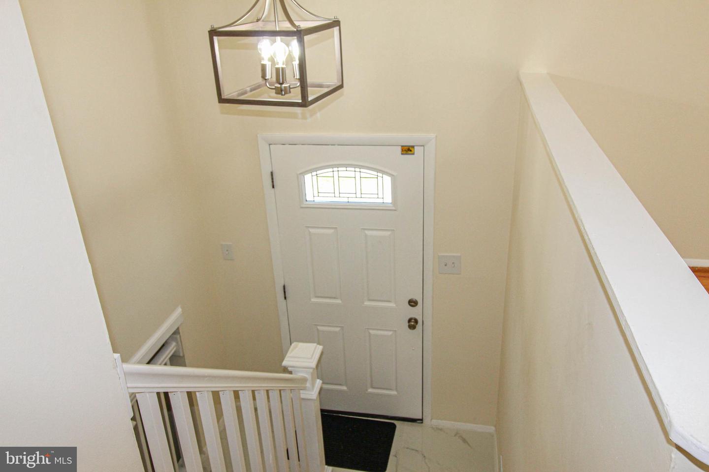 24201 Bush Hill Rd Property Photo 5