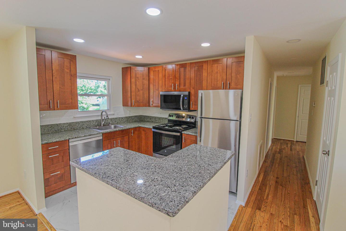 24201 Bush Hill Rd Property Photo 15