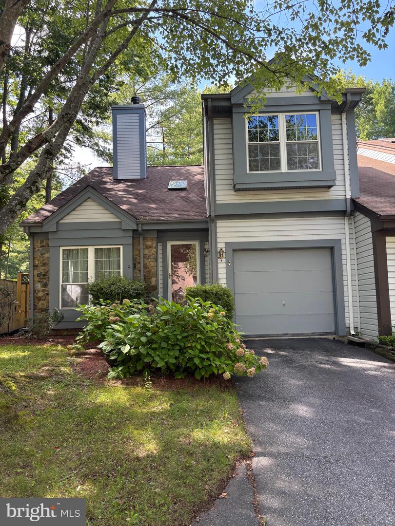 2 Hugo Ct Property Photo 2
