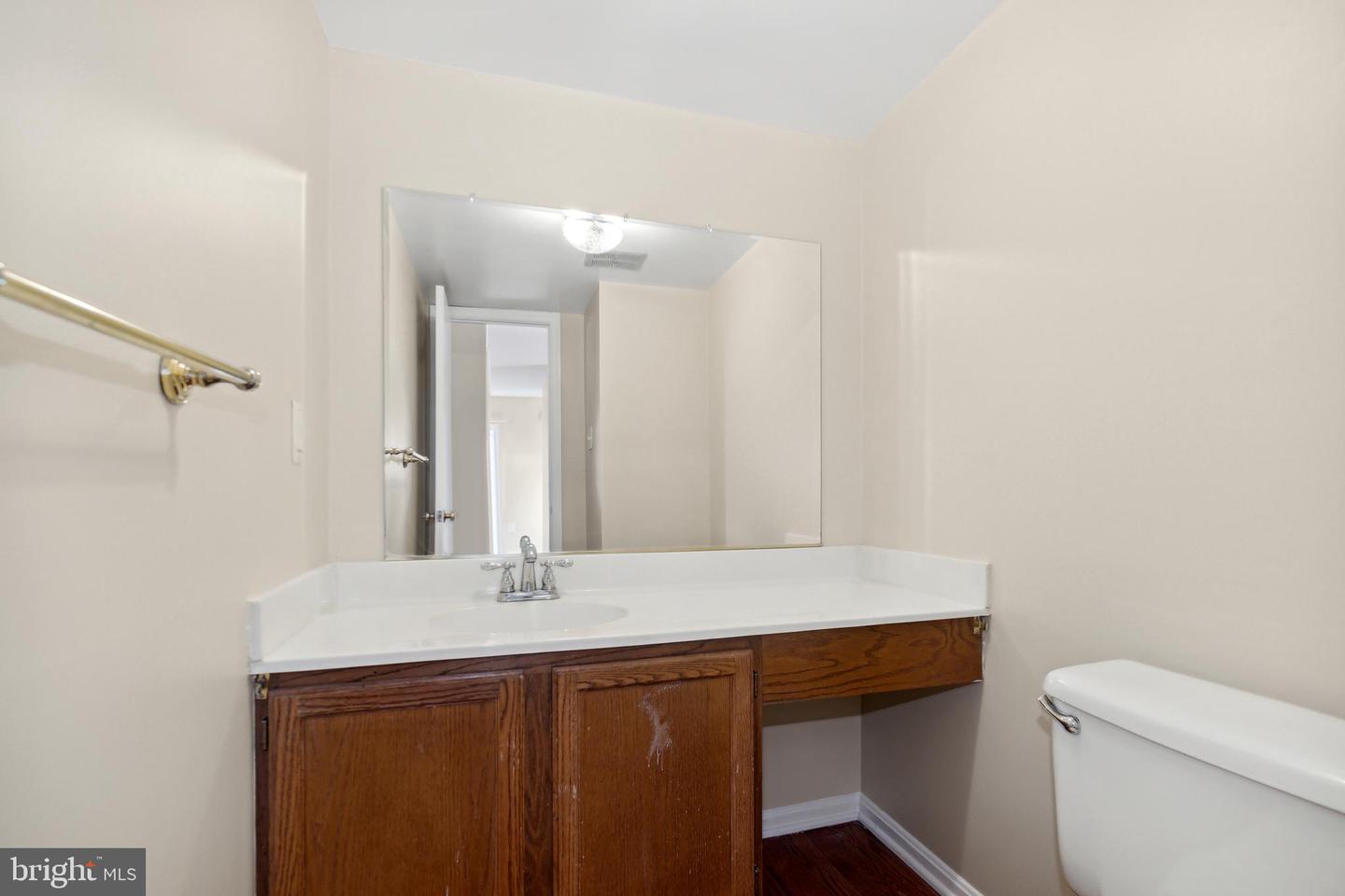 2 Hugo Ct Property Photo 10
