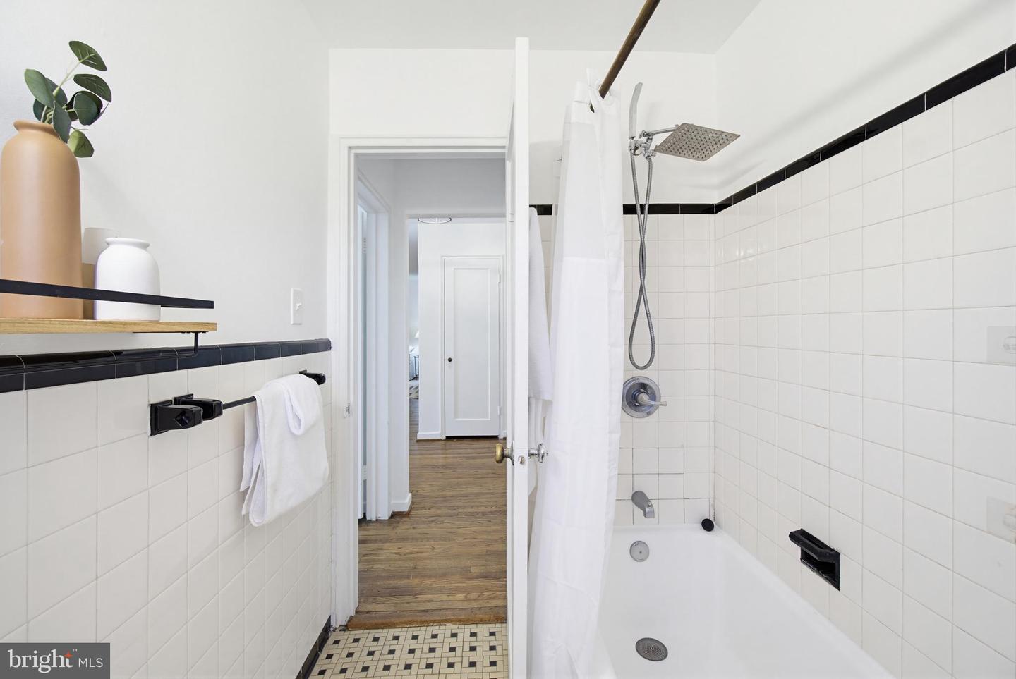 2214 Colston Dr #201 Property Photo 19