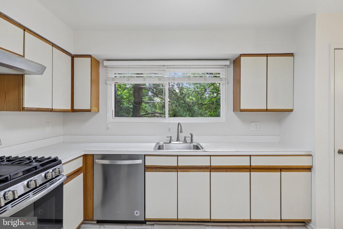 10739 Mist Haven Ter Property Photo 4