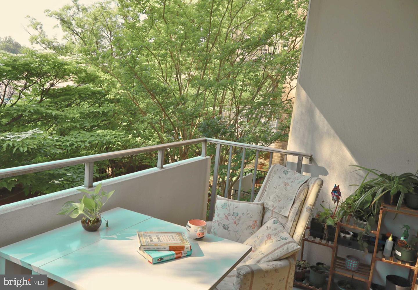 5101 River Rd #405 Property Photo 1