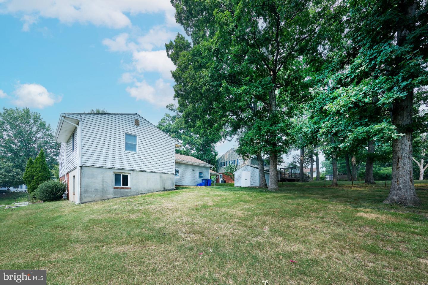 2924 Gracefield Rd Property Photo 45