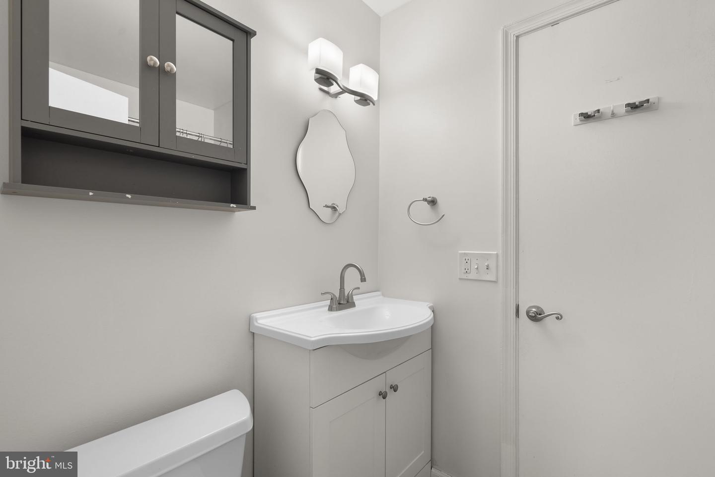 18328 Streamside Dr #304 Property Photo 18