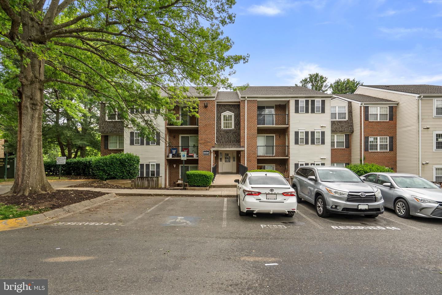 18328 Streamside Dr #304 Property Photo 22